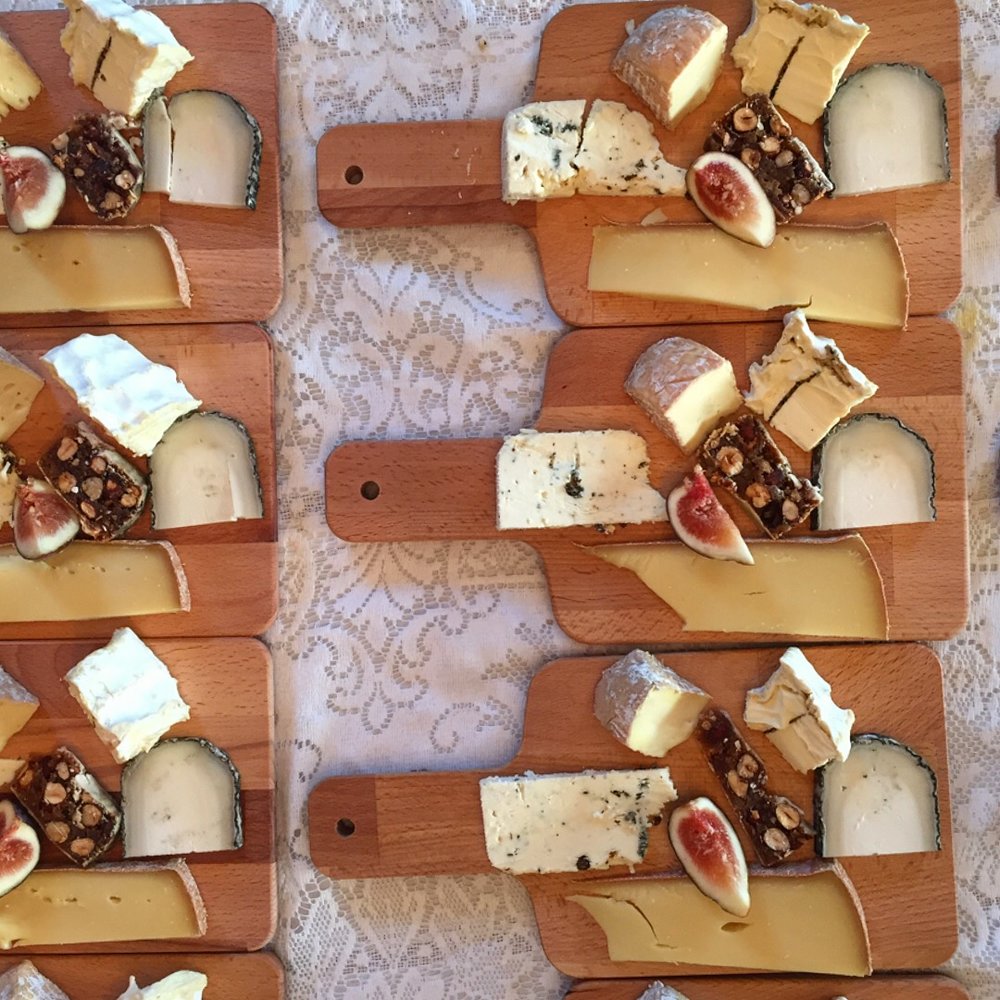 private tastings - From an intimate tasting at home for 6... To an out-of-the-box corporate event...    Fully customizable to the unique needs of your event.   